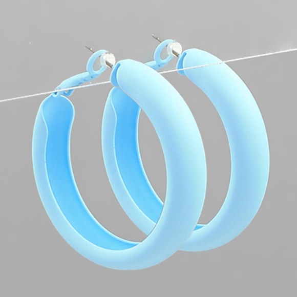 Color Coated Metal Hoops - Picture 2 of 2